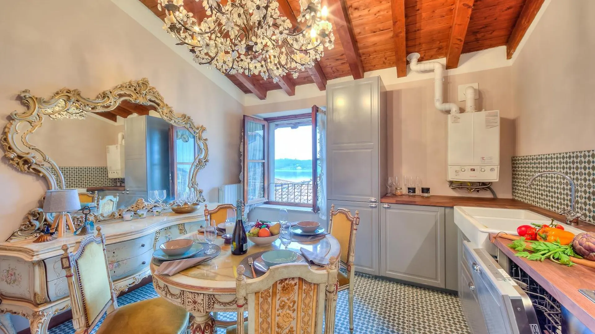 Apartamento Laetitia Salo-Historic Center Near Lake - Happy Rentals